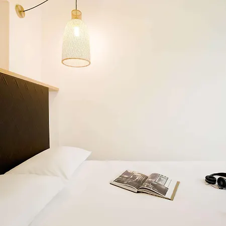 Ibis Styles Paris Buttes Chaumont Hotel Exterior photo