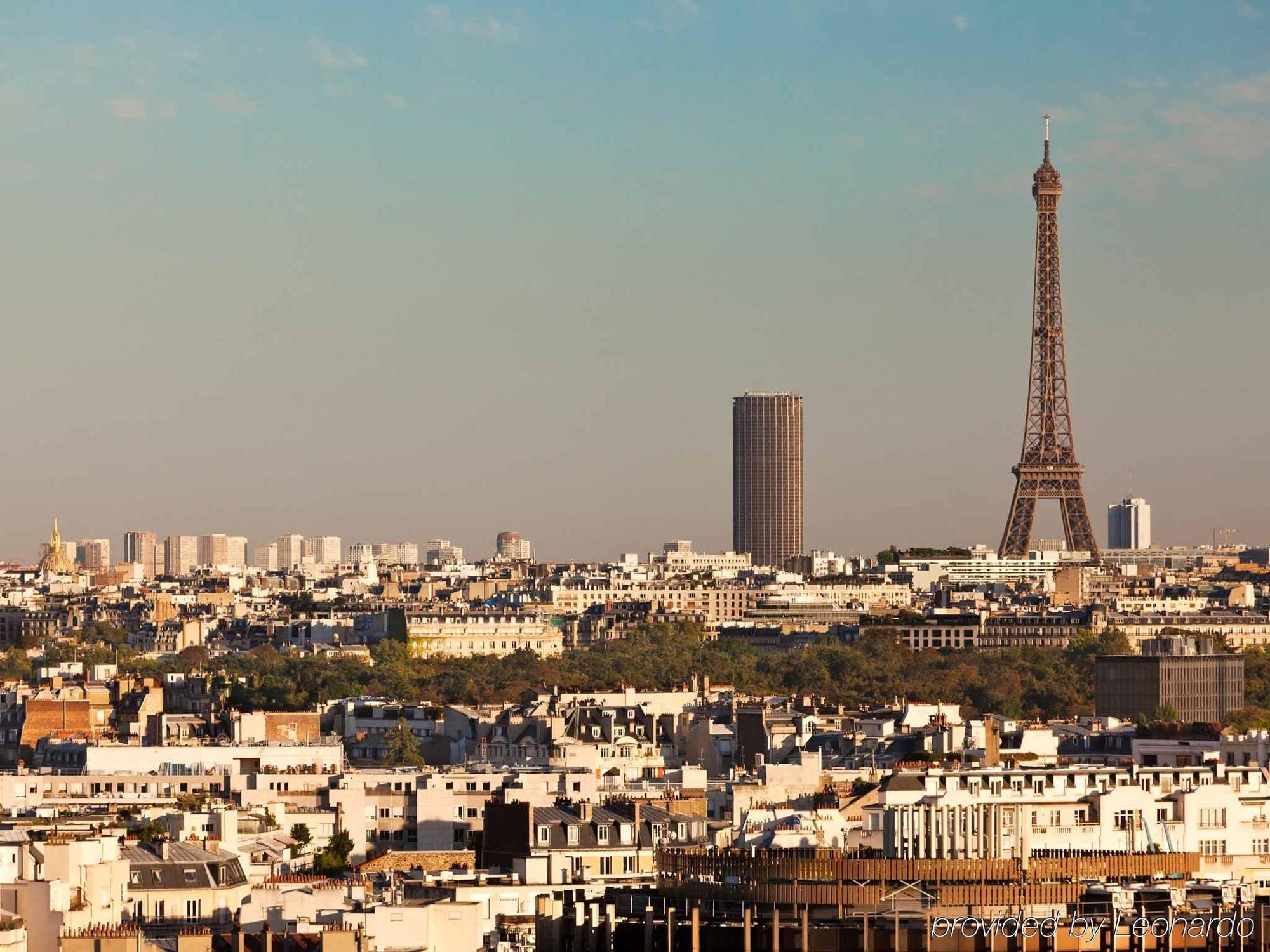 Ibis Styles Buttes Chaumont París